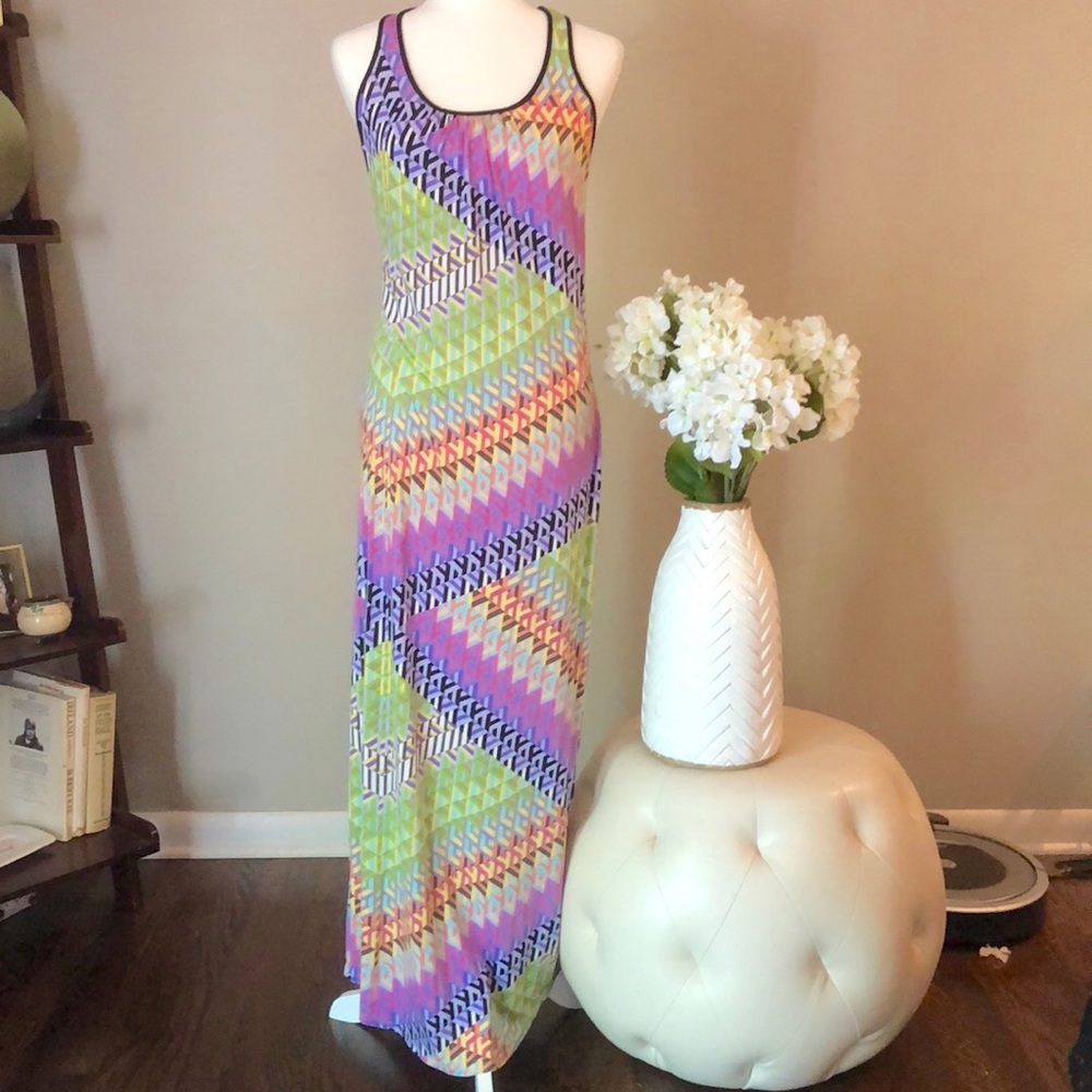🌷 Calvin Klein maxi dress